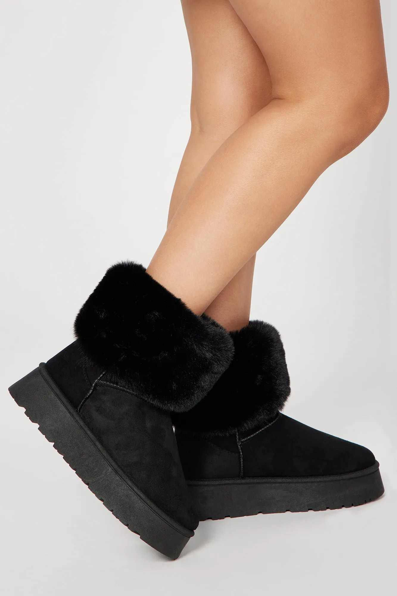 All Chills Booties - Black