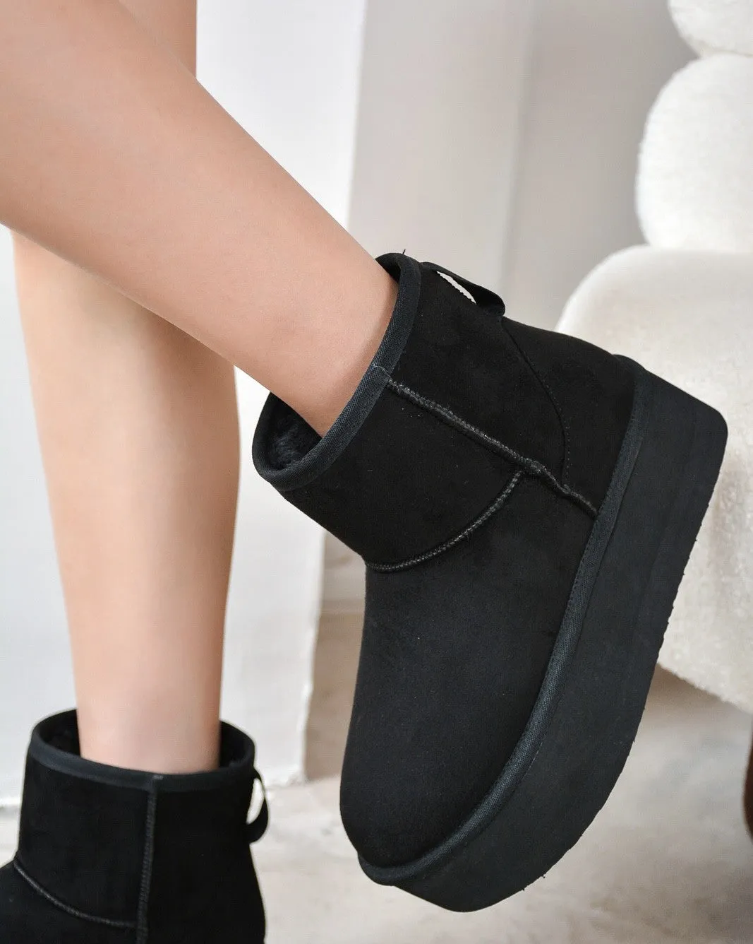 NOMEL Black